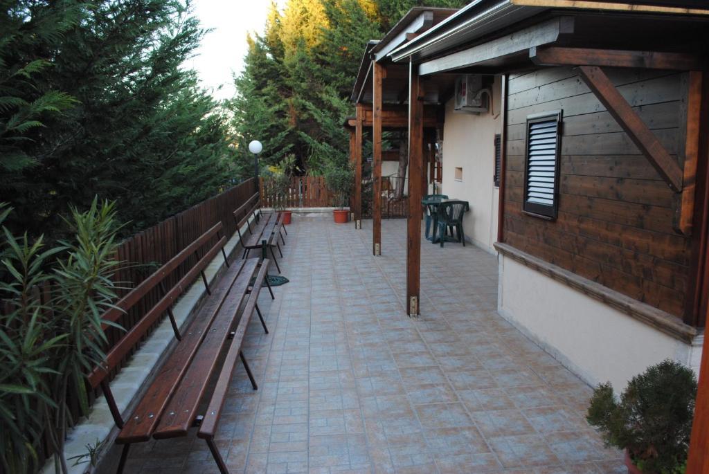 La Casetta Dei Sogni D'Oro กัสเตลลานา กรอตเต ภายนอก รูปภาพ
