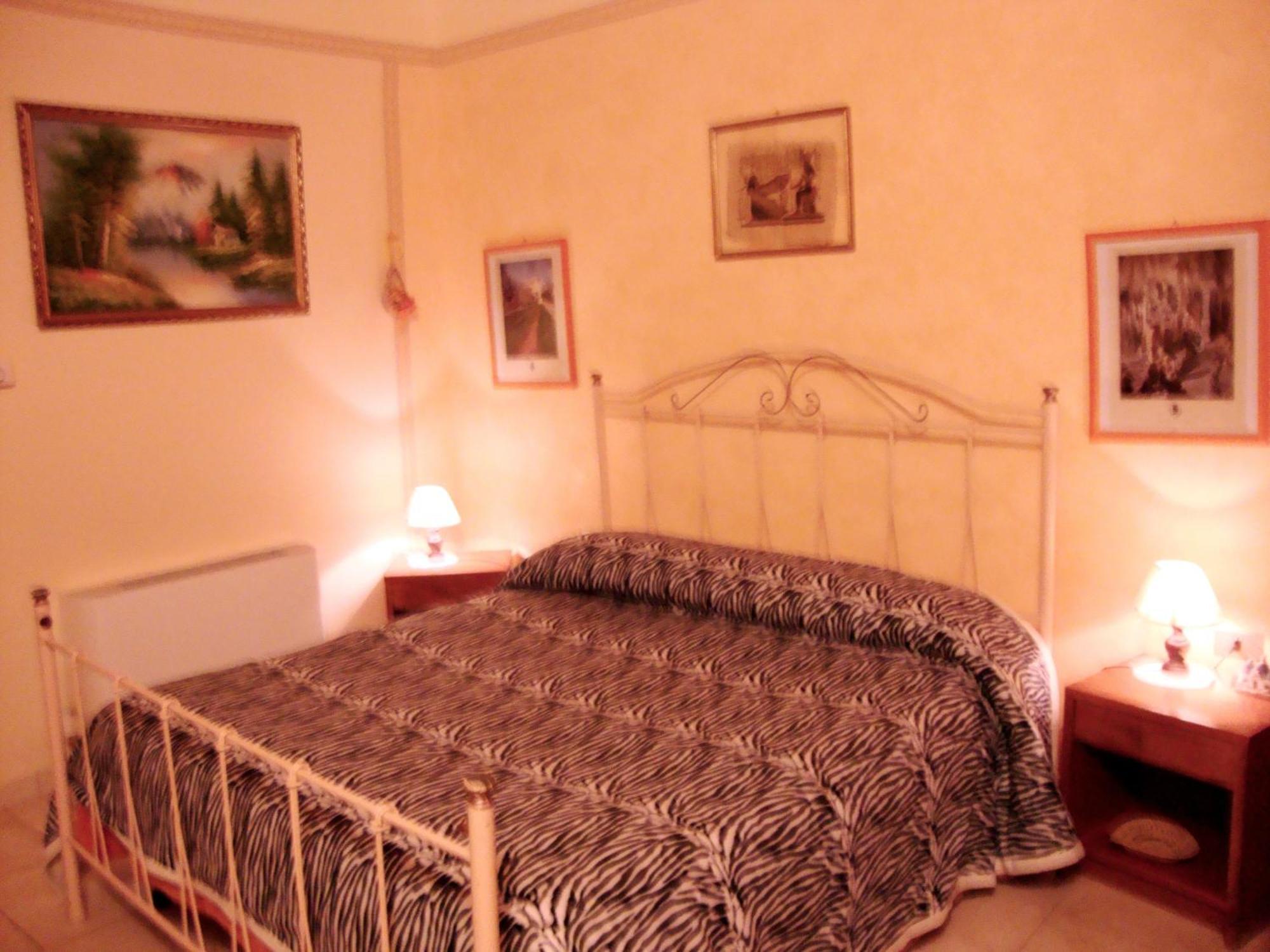 La Casetta Dei Sogni D'Oro กัสเตลลานา กรอตเต ภายนอก รูปภาพ